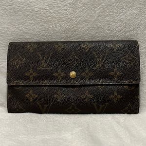 *sold* Louis Vuitton Monogram Trifold Long Wallet in very good condition